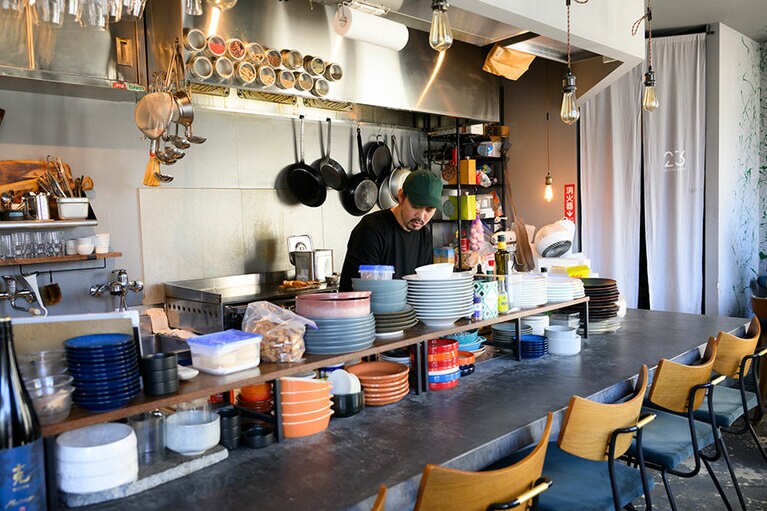 オーナーシェフのフミさん、こと深野文彦さん。