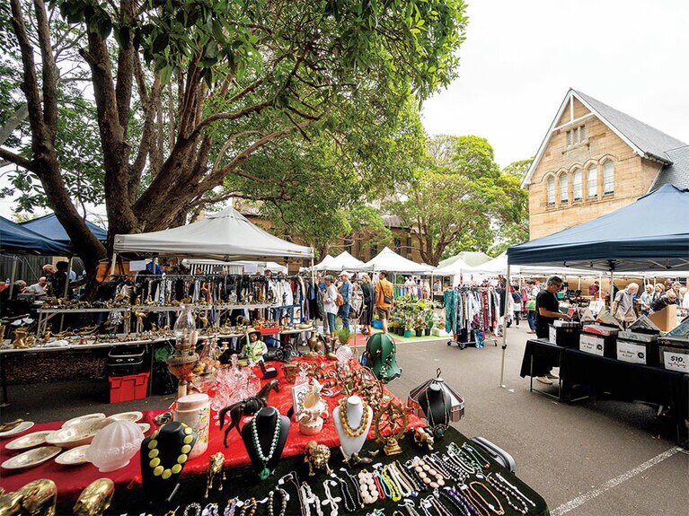 「これがほしい！」といった目的をもたずに、ぶらぶらと楽しむのがおすすめ。