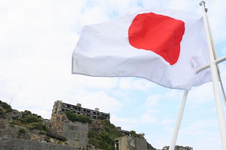 長崎市によれば、2024年は17万人を超える観光客が端島に上陸した。