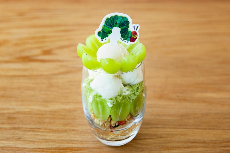 はらぺこあおむしパフェ 1,200円。