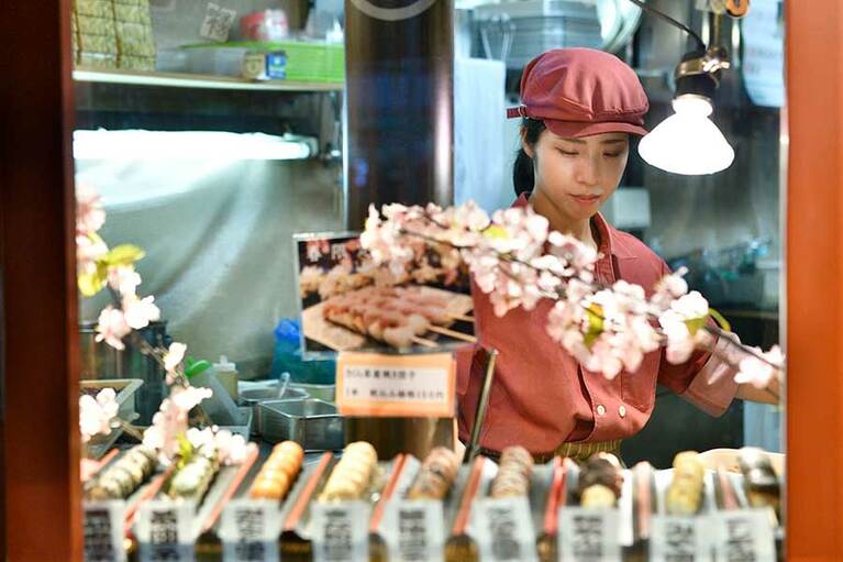 【尾道さくら茶屋】店長の林田 舞さん。