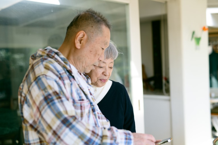 こぐれひでこさんと近田春夫さん。