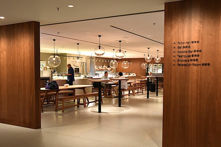 香港の空港には、ビジネスクラス利用で使える出発ラウンジがなんと4カ所もある！