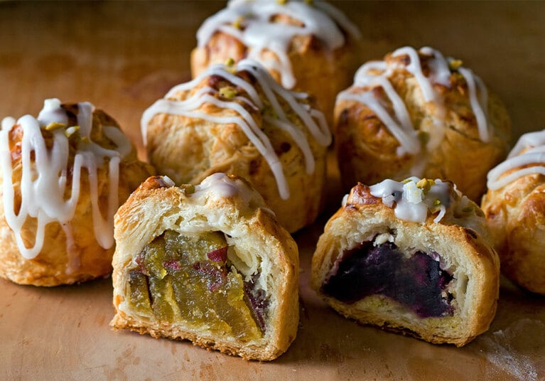 在来品種芋のパイ包み5個入(花魁芋、源氏芋、白芋、隼人芋、種子島紫芋) 2,500円／南風農菓舎