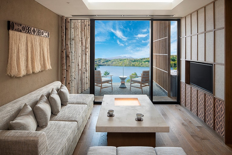 界 ポロト［北海道／白老温泉］□の間（しかくのま） 特別室。