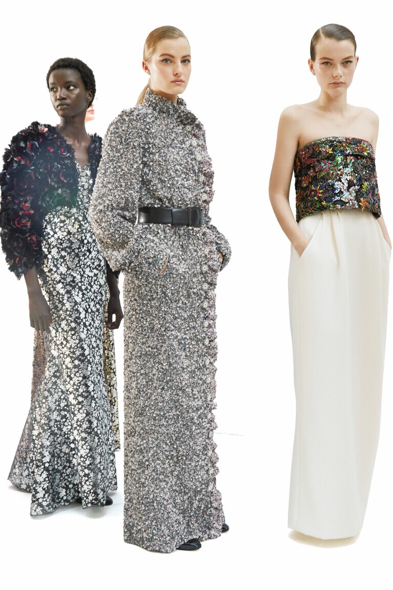 秋冬のショーの舞台として特設のライブラリーが話題に。