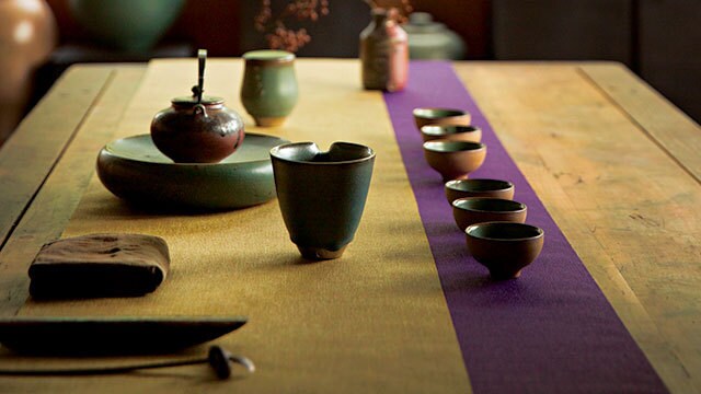 台湾陶芸界の巨匠が営むギャラリー 台中「廣達藝苑」で至高の器を愛でる