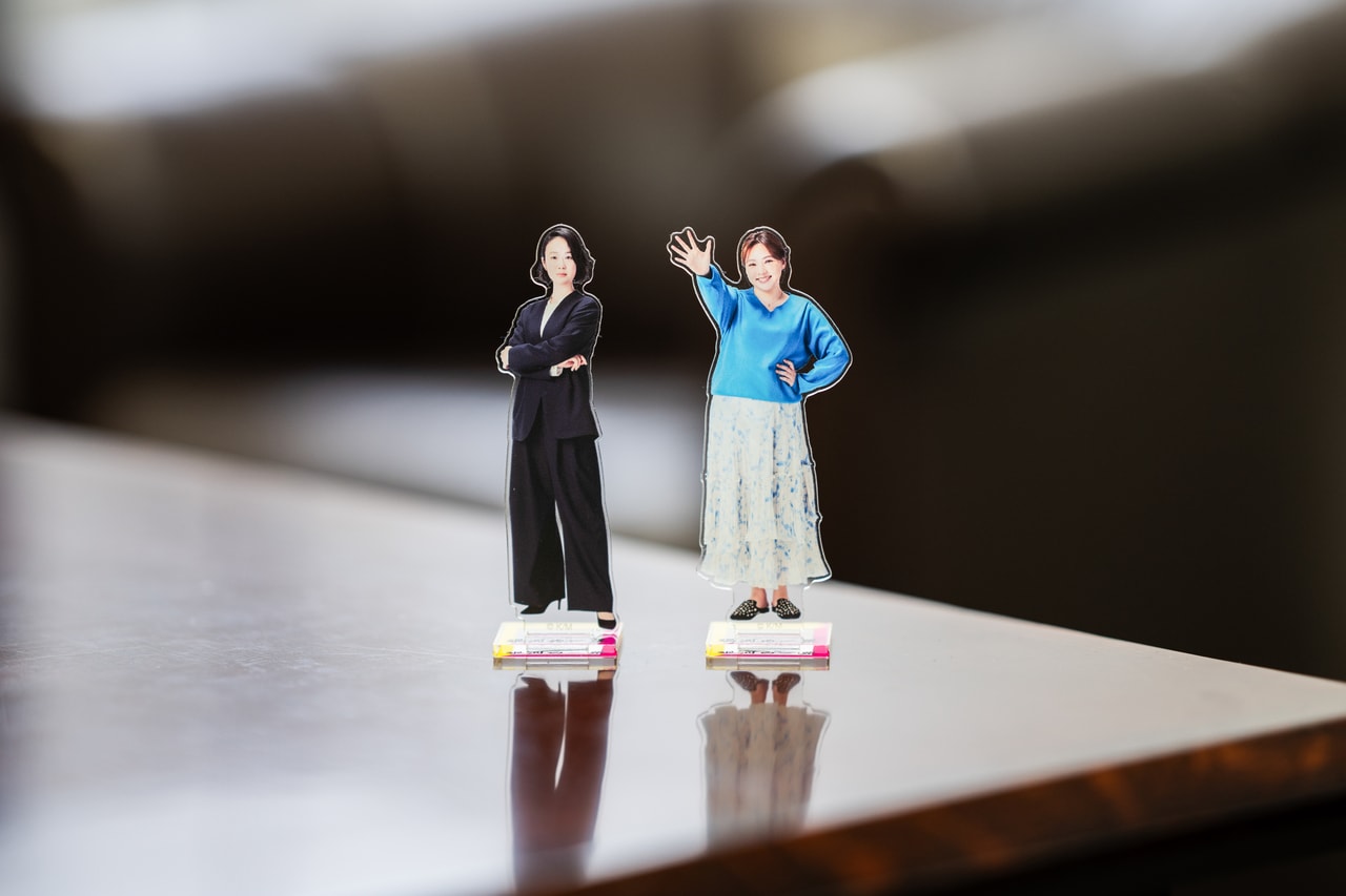 茉莉とあかりのアクリルスタンド