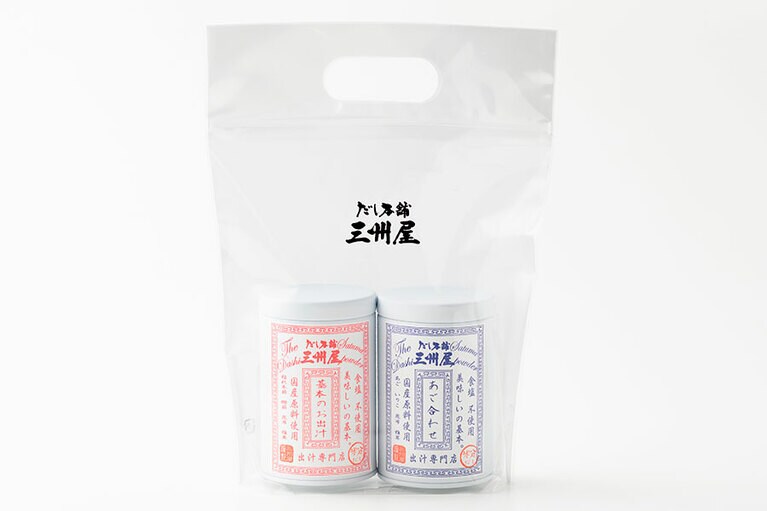 三州キュー・エル「基本のお出汁、あご合わせ」各918円(50g)／鹿児島県