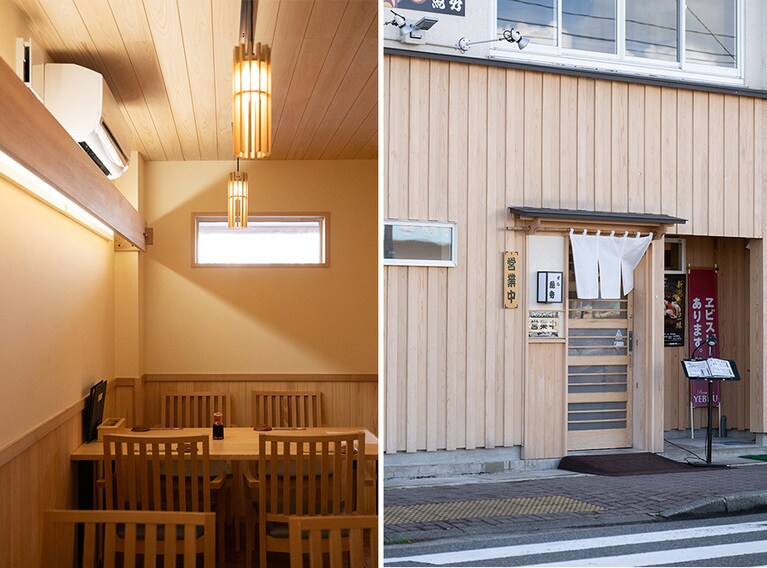 2022年にリニューアルした店内は、落ち着いた雰囲気。さりげなく飾られた伝統芸能の鬼太鼓の面、金を基調とした床や階段といった細部にも注目。