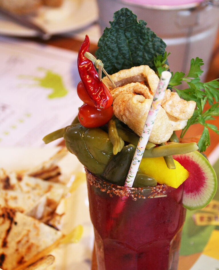 オリジナルドリンク「ブラッディマリー」。ドリンクというよりサラダ!?