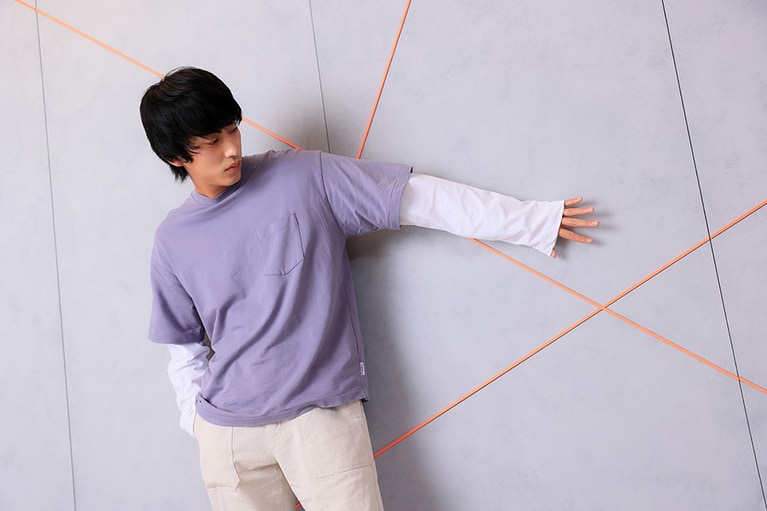 杉野遥亮さん。