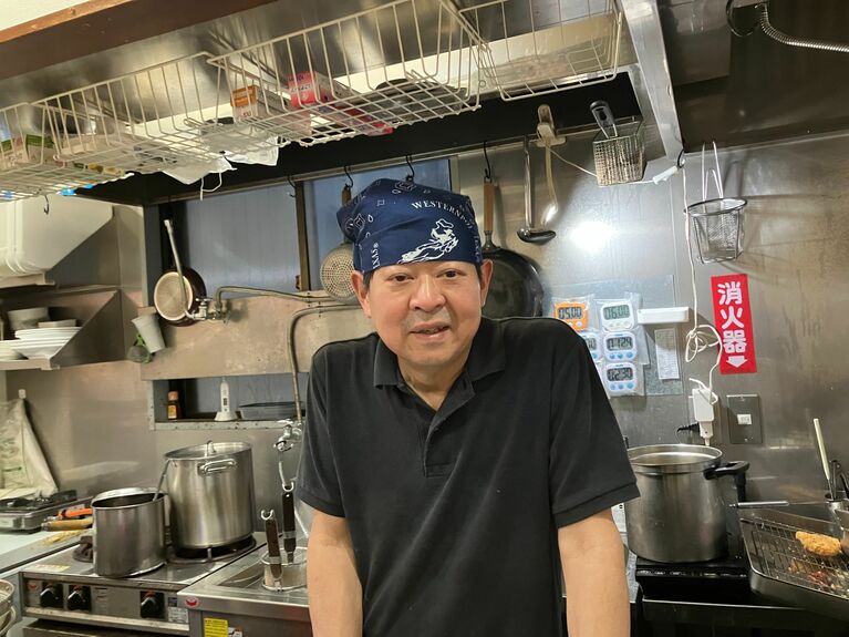 店主の村山暢儀さん（63歳）