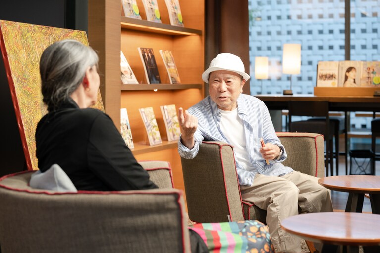 代官山 蔦屋書店で行われた浅野順子さんと近田春夫さんトークイベントにて。