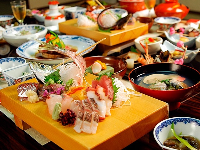 加満田［神奈川／奥湯河原温泉］夕食 地魚刺身膳。