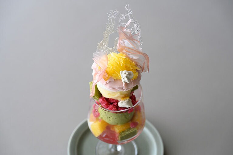 春のはじまりのパフェ。
