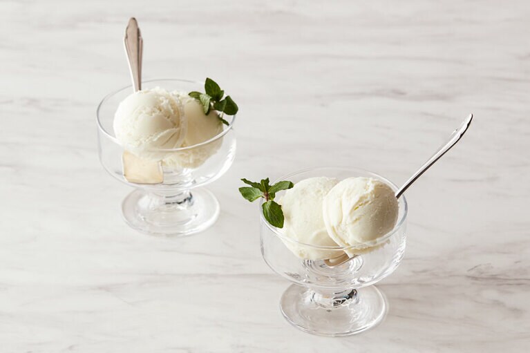 〈90mL×5個〉2,592円。