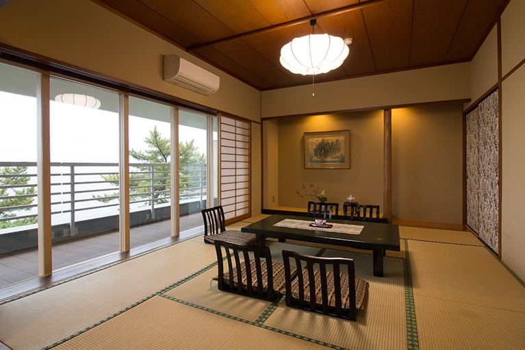 五浦観光ホテル 別館大観荘［茨城／五浦温泉］別館大観荘海側和洋室。