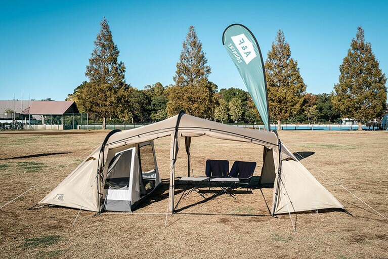 ギリア（2人用・5人用インナー付属）59,800円　※テントのみの価格。