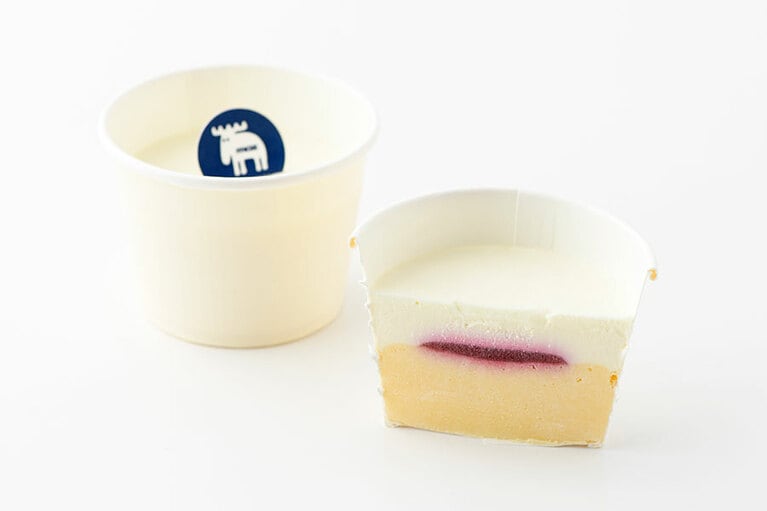 エルダーフラワーのダブルチーズケーキ／ヨックモック