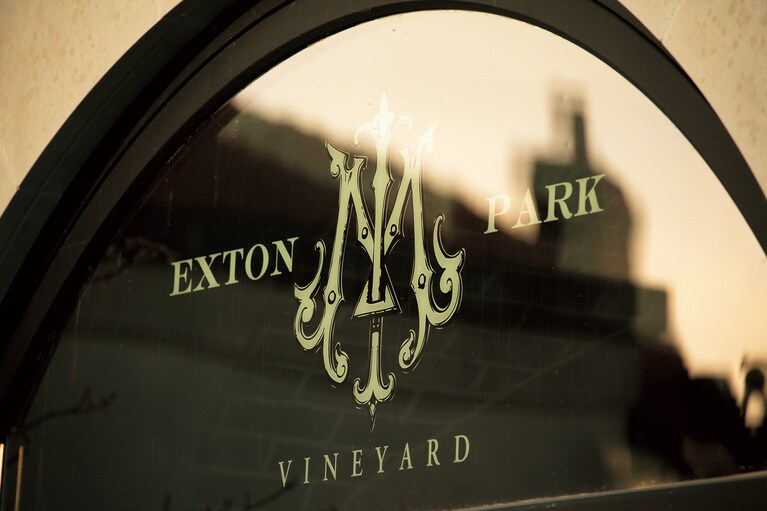 創業者の故マルコム・アイザック氏の「英国ワインを世界へ」を引き継いでいる。