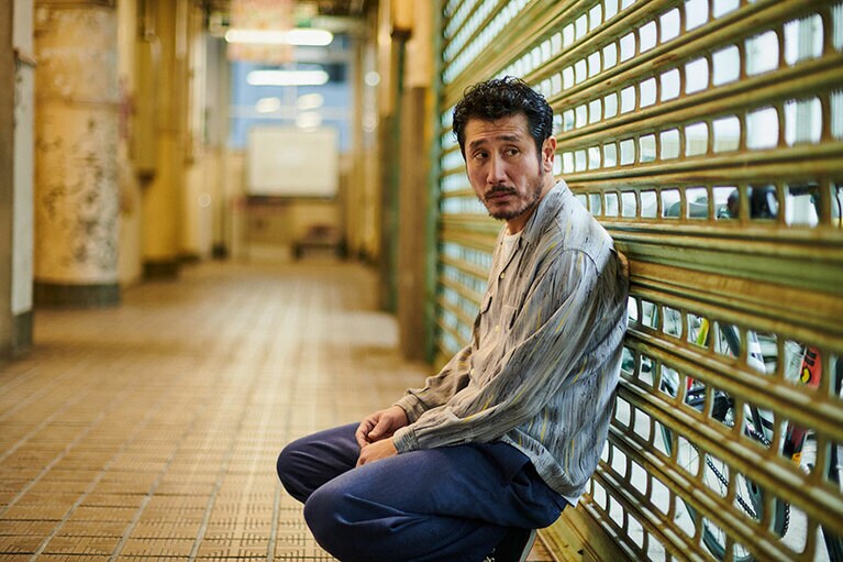 厄を祓わないで験担ぎ 飄々キャラが愛される渋川清彦