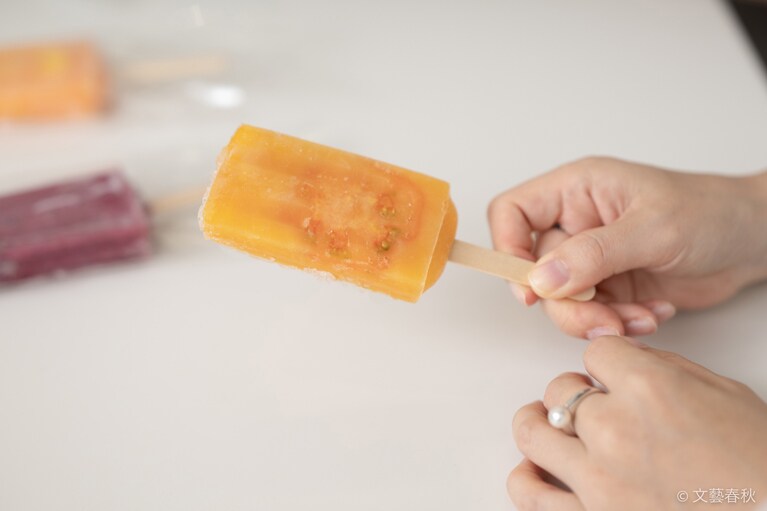 さっぱりしていてジューシー。トマトがたっぷり入っているのが見える。