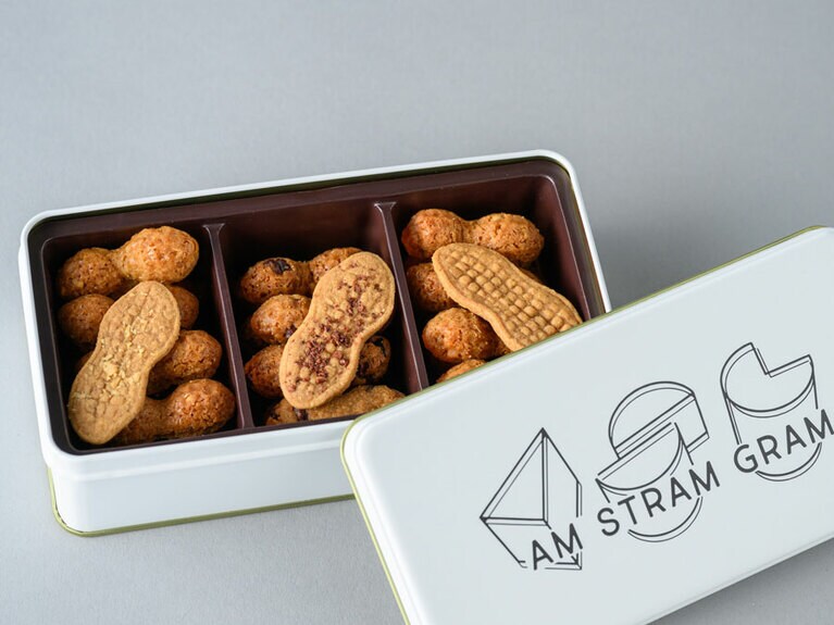 ピーナッツバタークッキー缶 3,480円（3種×8粒入）。