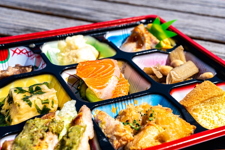 中央に見える刺身が「富士の介」。