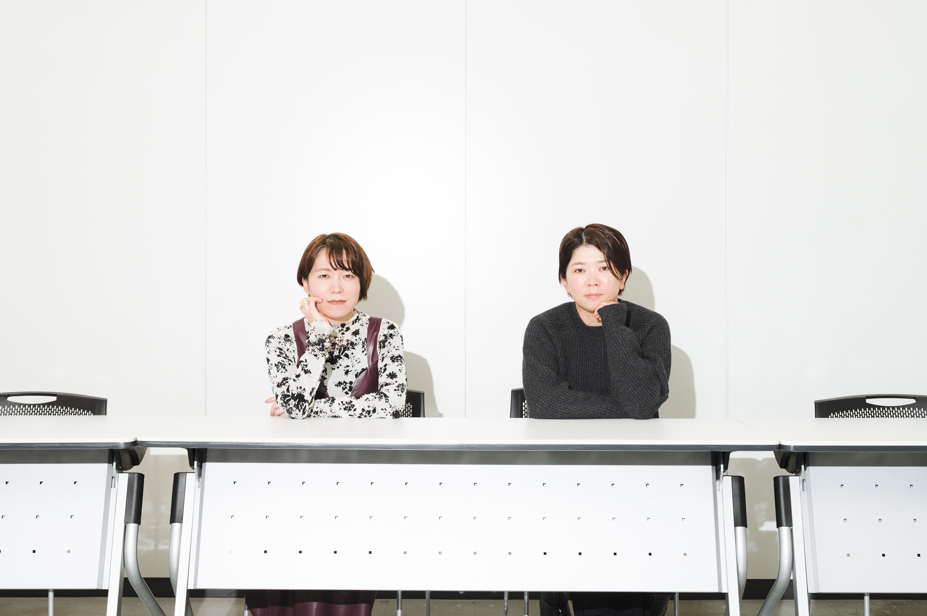 （左から）ひらりささん、佐野亜裕美さん