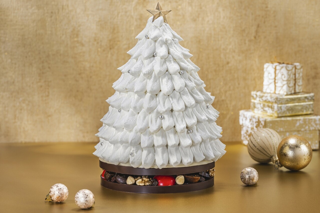 新作「ホワイトツリー」(限定20台)30,000円。直径20cm×高さ25cm。予約販売のみ。