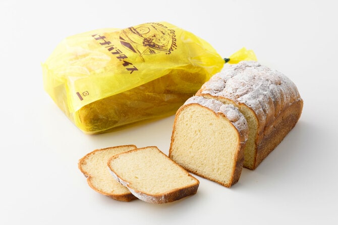 しあわせの沖縄バナナパン 一斤 864円。