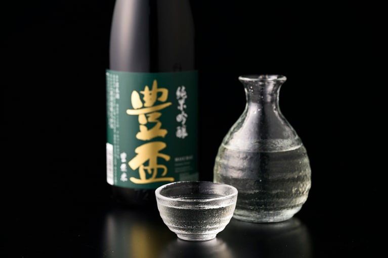 「純米吟醸 豊盃」720mi 2,200円