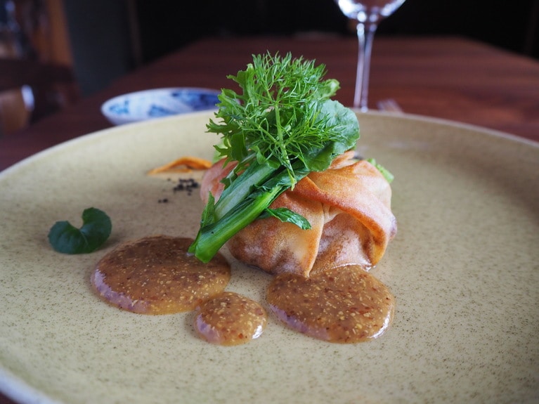 新潟ガストロノミーアワードも受賞した料理は素材の味わいを活かしたやさしい味わい。写真提供。