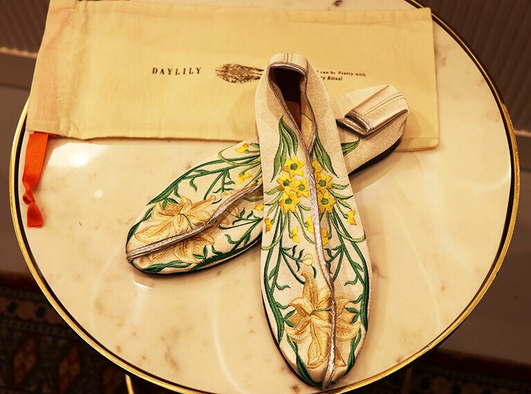 購入するとDAYLILYオリジナルの袋に入れてくれる。