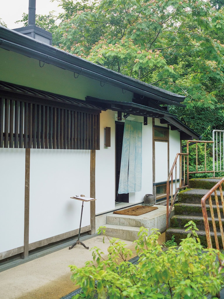 「somushi ohara」もとお土産店だった建物をフルリノベーション。