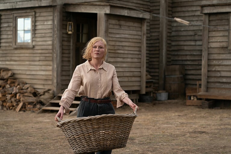 Netflix映画『パワー・オブ・ザ・ドッグ』独占配信中。©KIRSTY GRIFFIN/NETFLIX