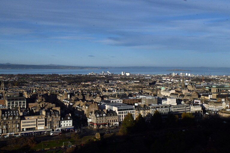 新市街の中でも再開発で脚光を浴びるセント・ジェームス・クォーター。