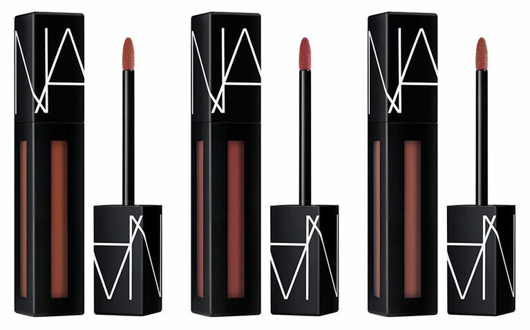 パワーマットリップピグメント 左から2760、2772、2780 各4,070円。