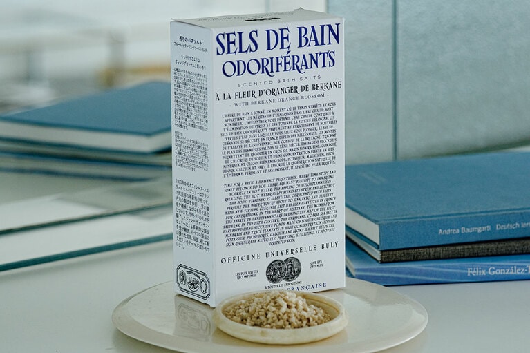 セル・ドゥ・バン・オドリフェラン〈フルール・ドランジェ・ドゥ・ベルカンヌ〉 500g 4,510円／オフィシーヌ・ユニヴェルセル・ビュリー