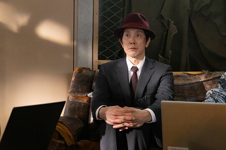 佐々木蔵之介さんが演じる鳥栖哲雄。©山川直輝・朝基まさし／講談社／ドラマ「マイホームヒーロー」製作委員会・MBS