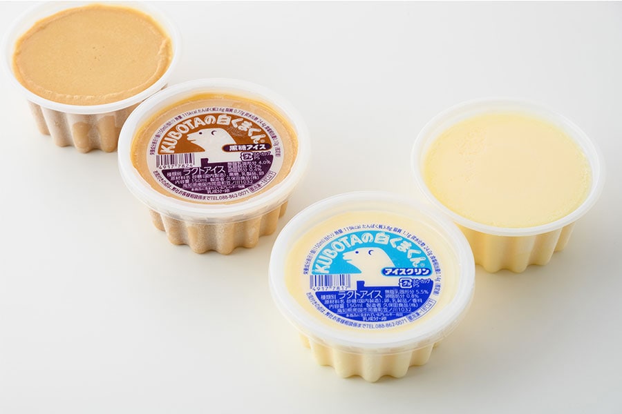 久保田食品「KUBOTAの白くまくん」各108円（150ml）。左から：黒糖アイス、アイスクリン／高知県