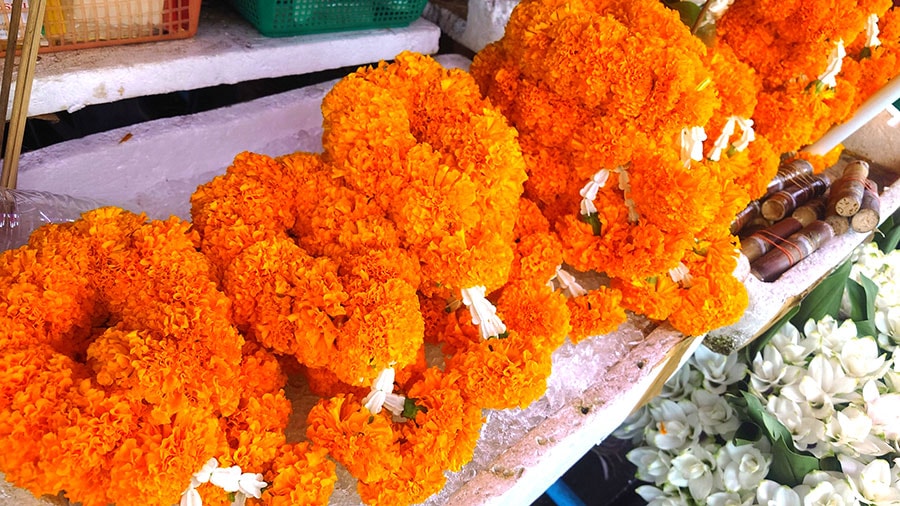 マリーゴールドはタイで一番見かける身近な花。