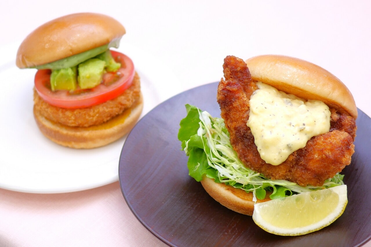 海老がたっぷり楽しめるバーガーがこの夏も登場！