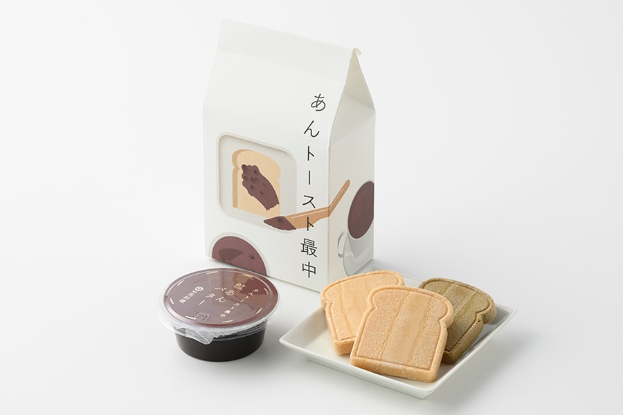 菓匠 花桔梗「あんトースト最中」粒あんバター1個、最中皮3枚 780円／愛知県
