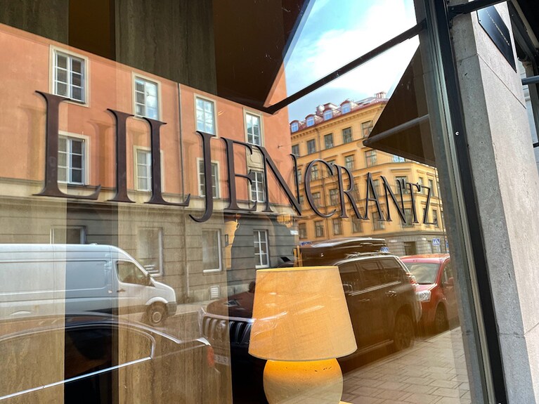 リリエンクランツデザインはストックホルムにオフィスを持ち、ここに顧客がオーダーの相談にやってくる。小川撮影。