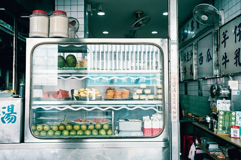 【西區】嘉義七彩冰果室。