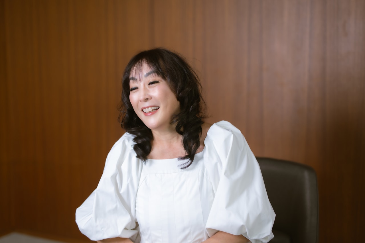 「普段泣くことなんてないのに、治療中はメンタルの浮き沈みもあった」と語る上田実絵子さん。