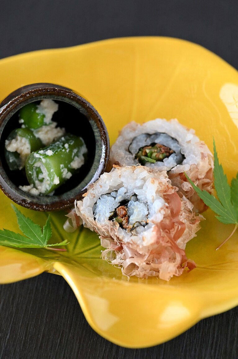 へしこの巻き返しなど、丹後半島の伝統料理も味わえる。