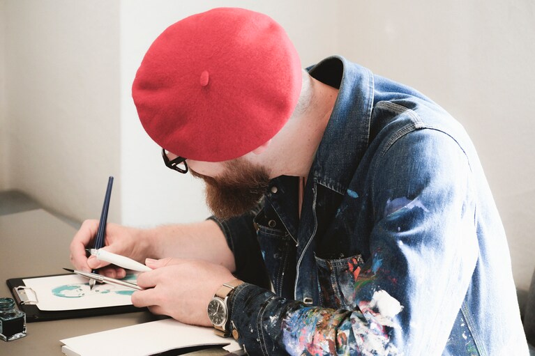 字を書くことも絵を描くことも、姿勢を正し凛とした気持ちで向き合いたくなる。